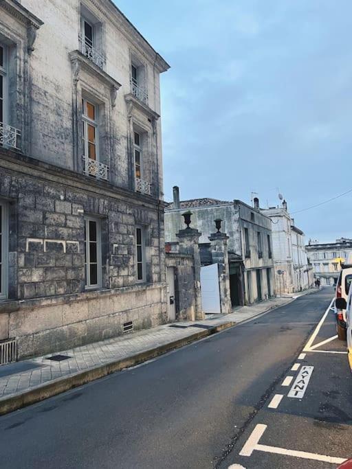Maison + Parking Prive Au Coeur Angouleme 60M2 Dış mekan fotoğraf