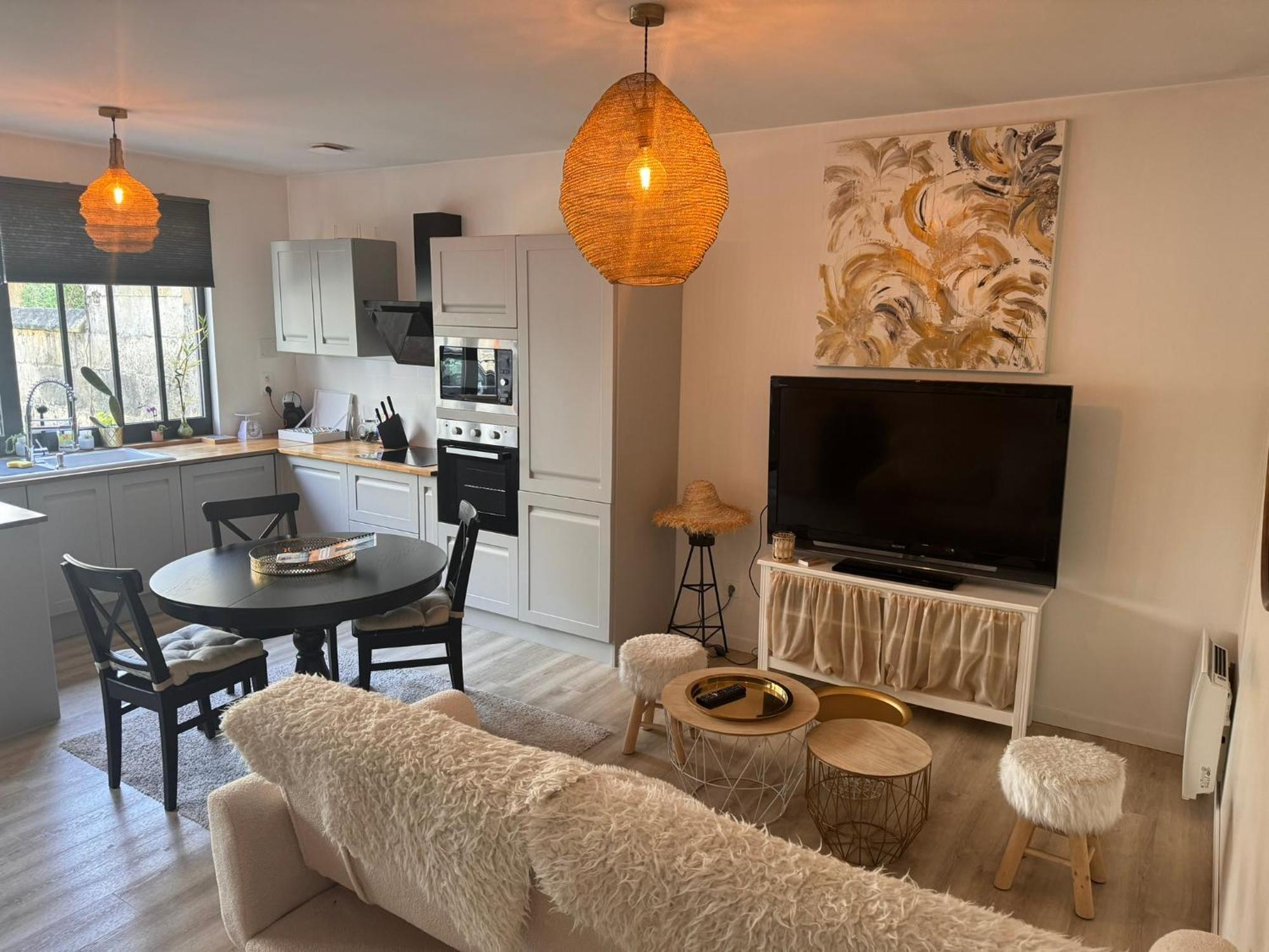 Maison + Parking Prive Au Coeur Angouleme 60M2 Dış mekan fotoğraf